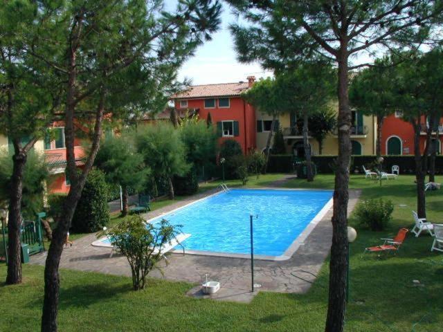 Gardappartamenti Campiello Pool Sirmione Bagian luar foto